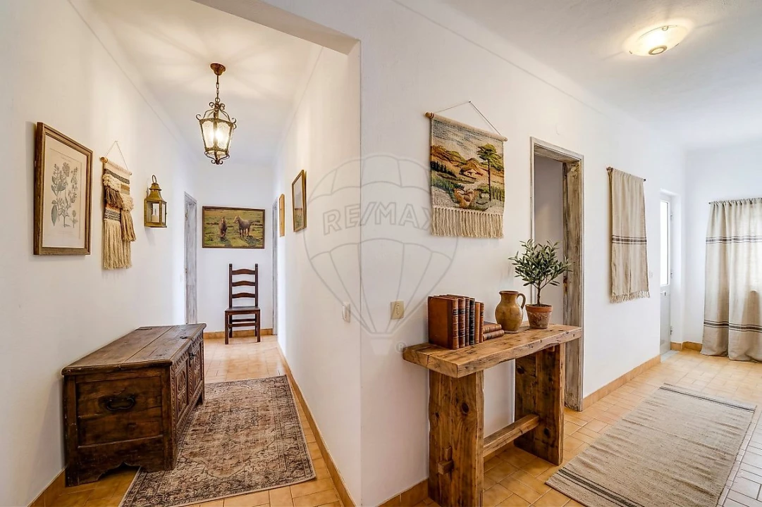 Moradia T4 para Venda em Alcoentre Foto 44