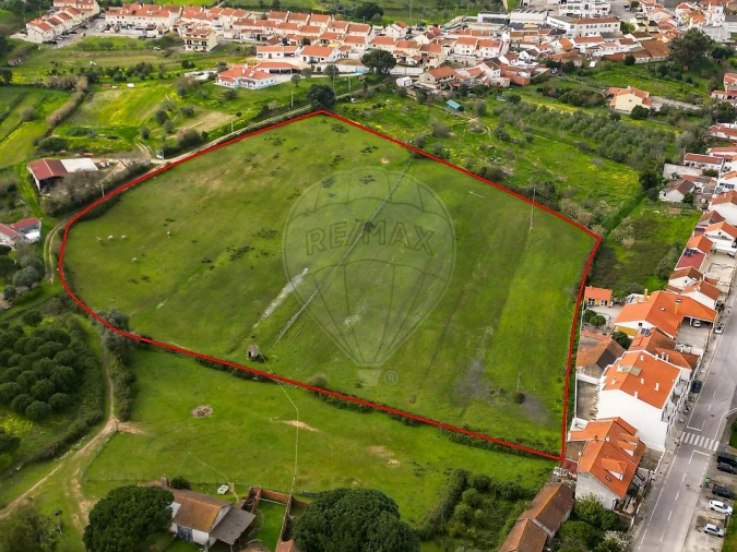 Terreno para Venda em Alcoentre Foto 1