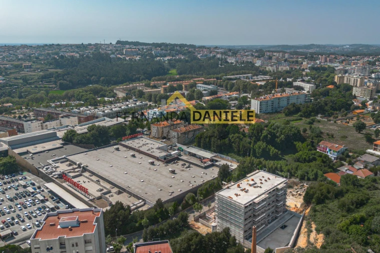 Apartamento T1 para Venda em São João da Madeira Foto 19