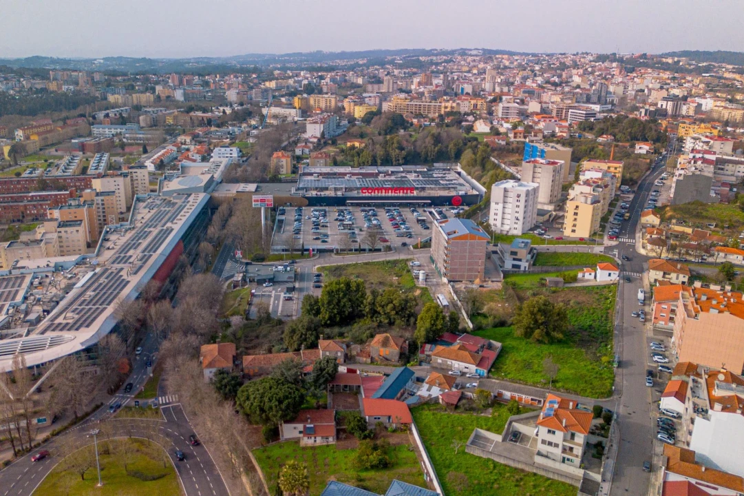 Apartamento T3 para Venda em São João da Madeira Foto 43