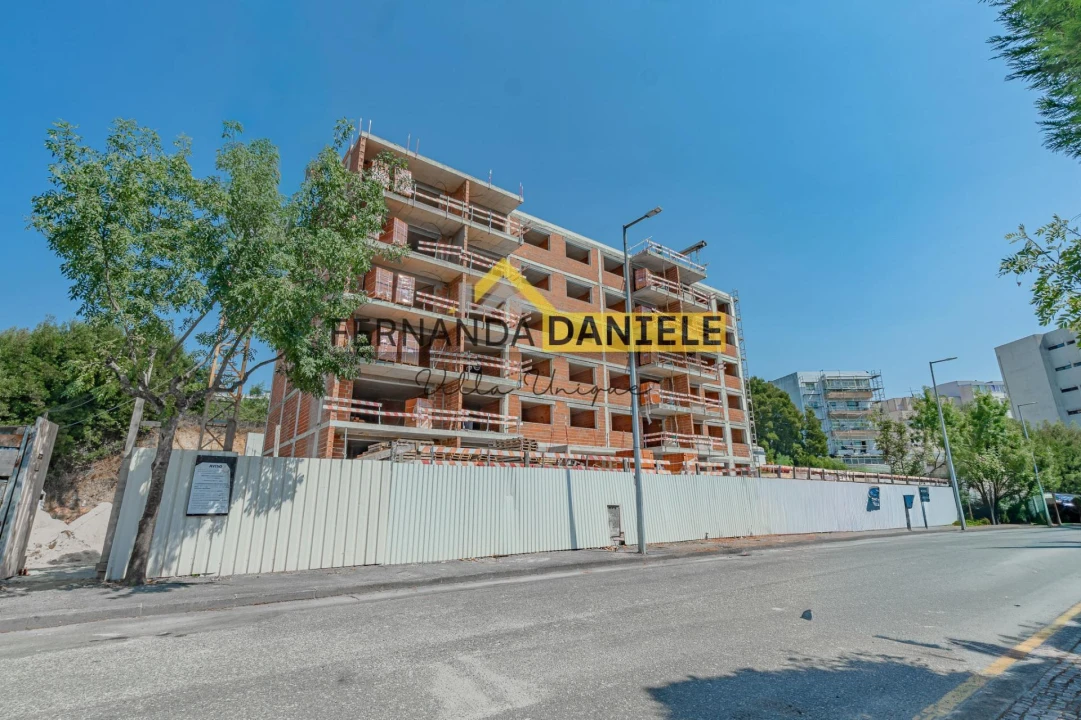 Apartamento T1 para Venda em São João da Madeira Foto 21