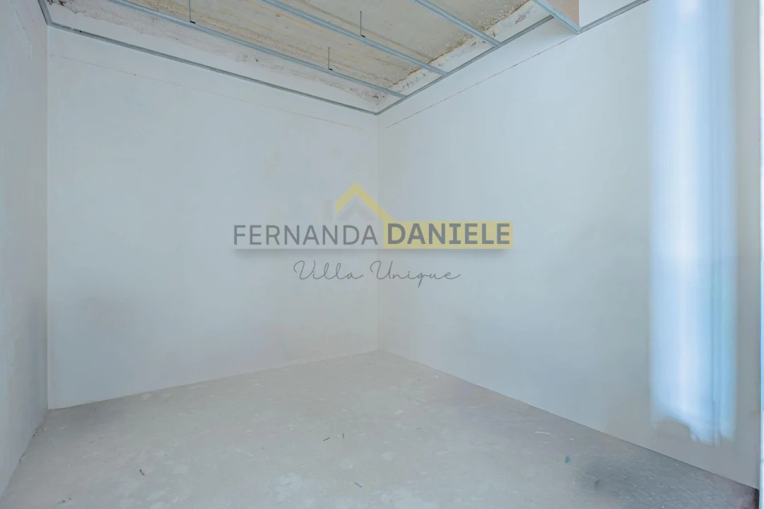 Apartamento T1 para Venda em São João da Madeira Foto 32