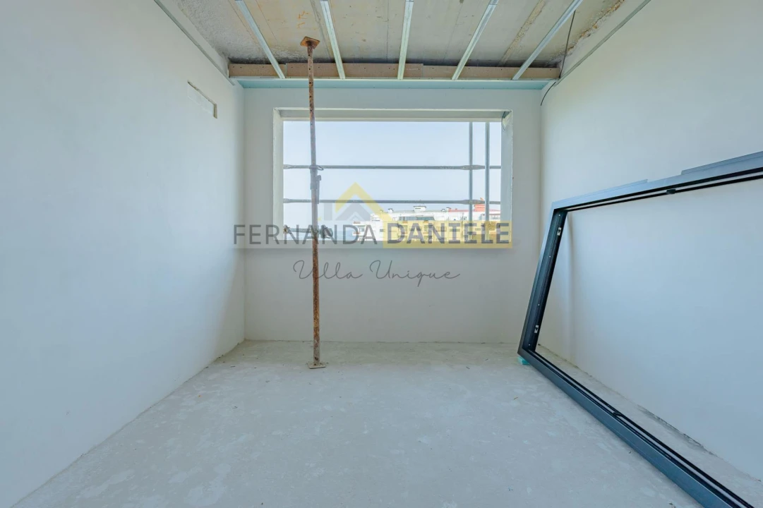 Apartamento T1 para Venda em São João da Madeira Foto 35