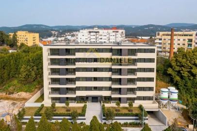 Apartamento T1 para Venda em Santa Maria da Feira, Travanca, Sanfins e Espargo