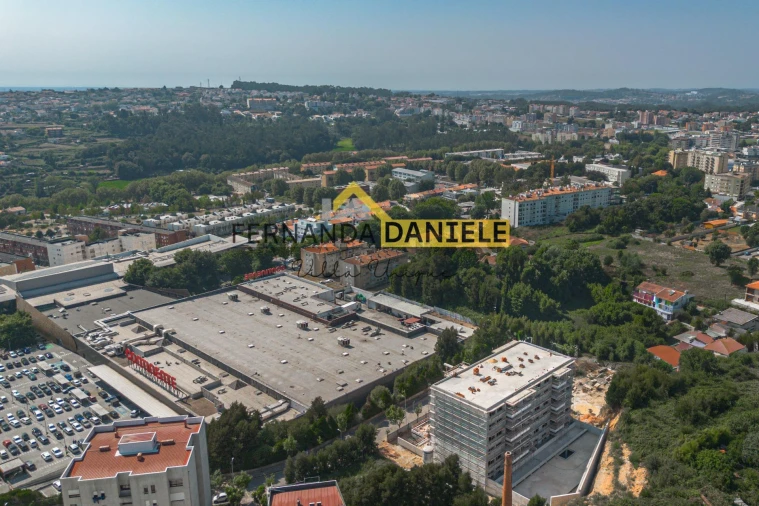 Apartamento T1 para Venda em São João da Madeira Foto 18