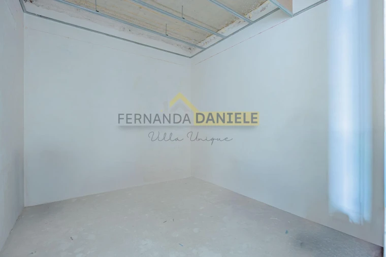 Apartamento T1 para Venda em São João da Madeira Foto 32