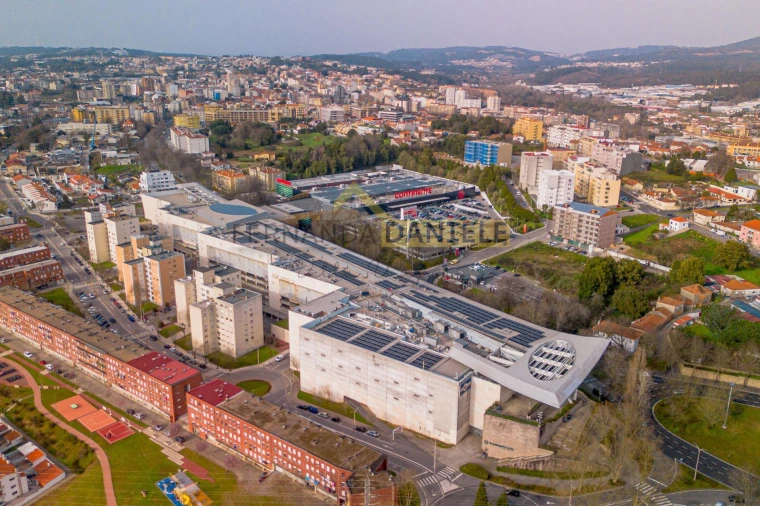Apartamento T1 para Venda em São João da Madeira Foto 38