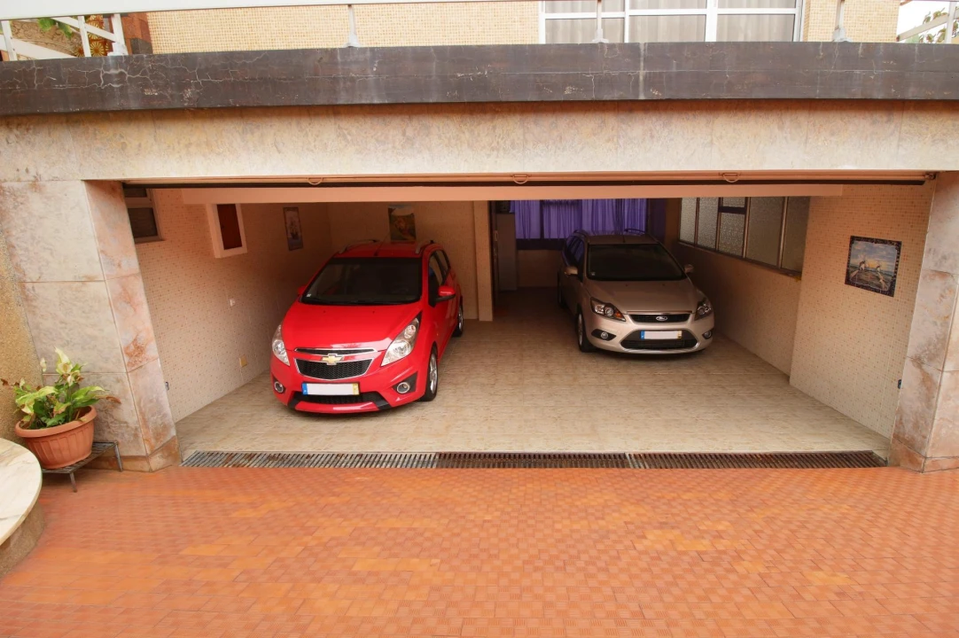 Moradia T3 para Venda em Funchal (Santa Maria Maior) Foto 44