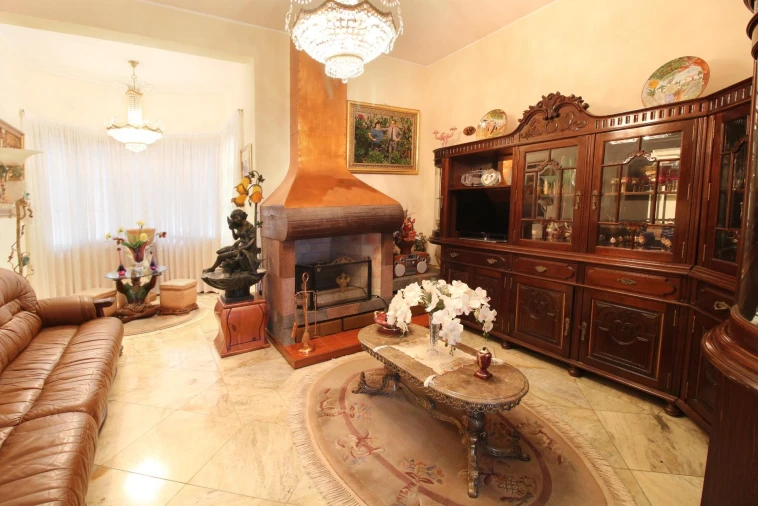 Moradia T3 para Venda em Funchal (Santa Maria Maior) Foto 16