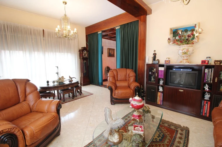 Moradia T3 para Venda em Funchal (Santa Maria Maior) Foto 20