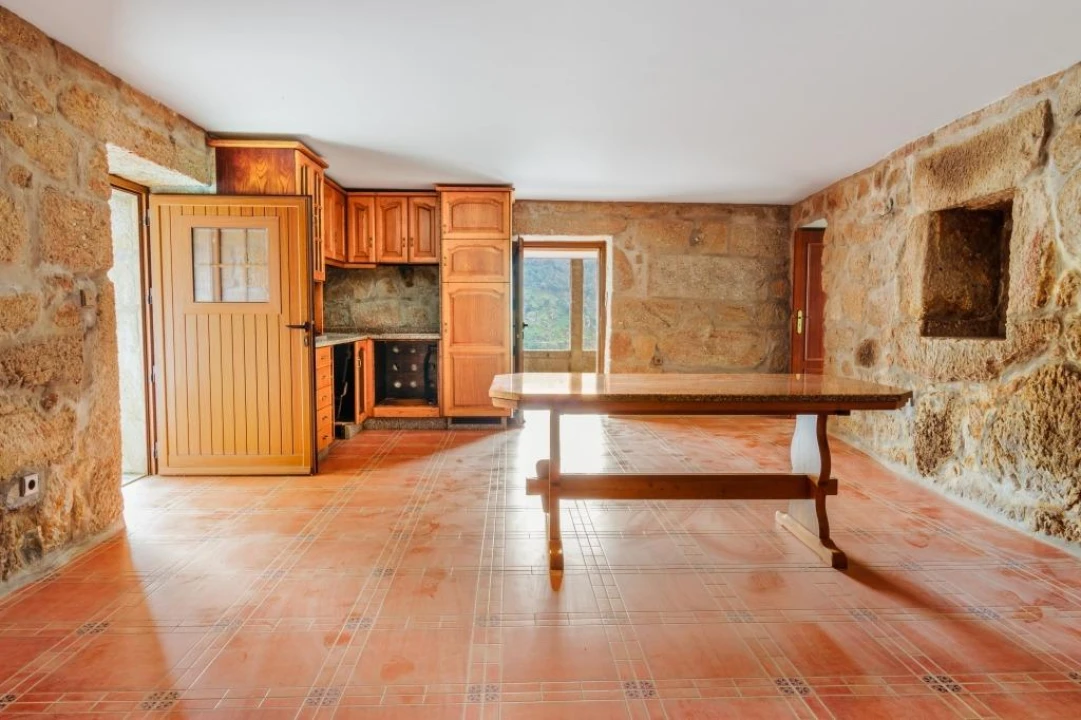 Moradia T2 para Venda em Ancede e Ribadouro Foto 6