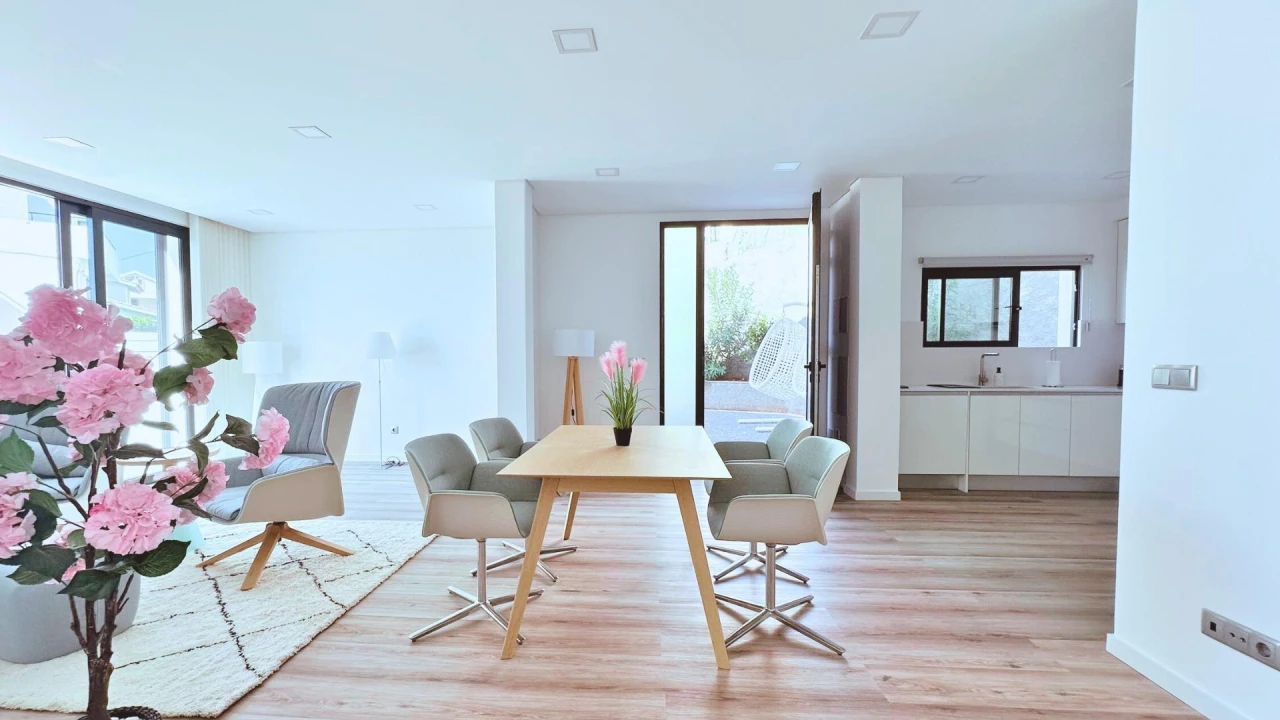 Moradia T3 para Venda em Funchal (Santa Luzia) Foto 6