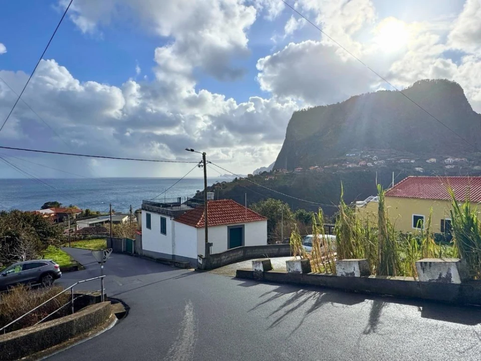 Moradia T2 para Venda em Faial Foto 1