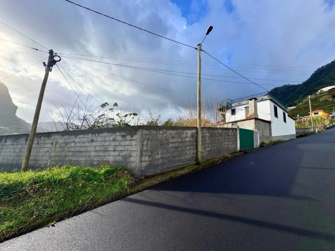 Moradia T2 para Venda em Faial Foto 13