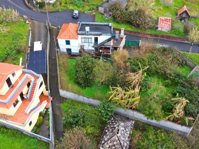 Moradia T2 para Venda em Faial Foto 3