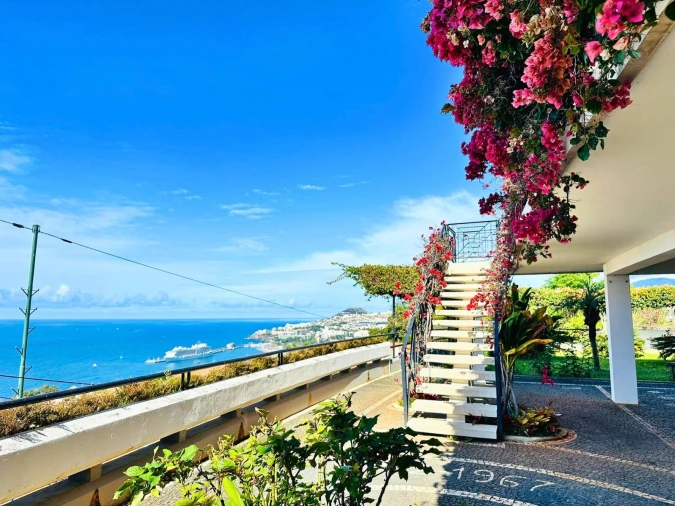 Moradia T4 para Venda em Funchal (Santa Maria Maior) Foto 20