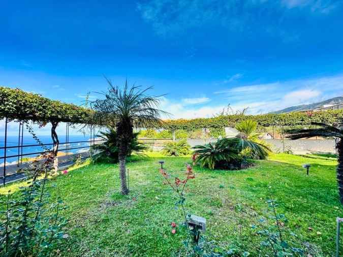 Moradia T4 para Venda em Funchal (Santa Maria Maior) Foto 23