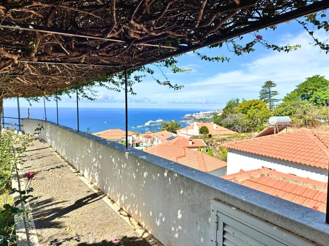 Moradia T4 para Venda em Funchal (Santa Maria Maior) Foto 41