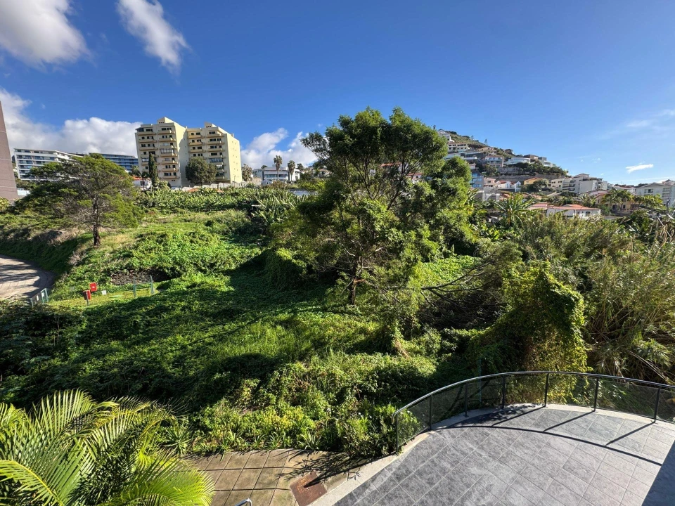 Apartamento T3 para Venda em São Martinho Foto 28