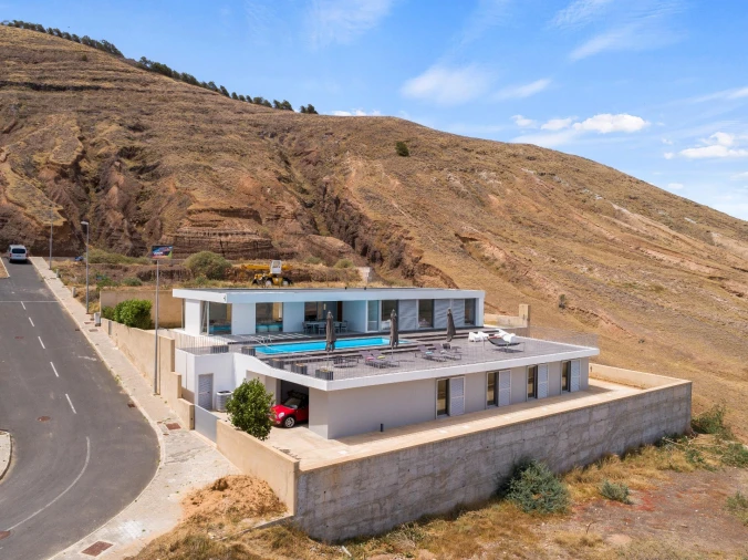 Moradia T5 para Venda em Porto Santo Foto 12