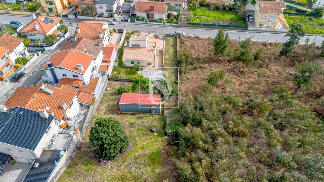 Moradia T1 para Venda em Pedroso e Seixezelo Foto 18