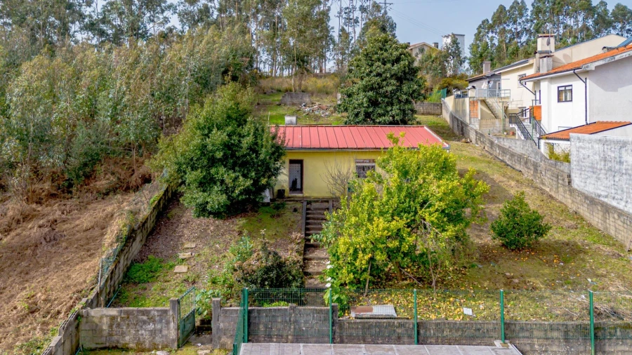 Moradia T1 para Venda em Pedroso e Seixezelo