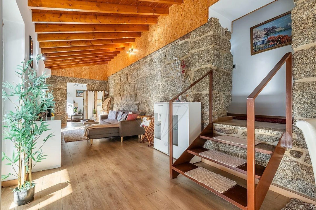 Moradia T3 para Venda em Esperança e Brunhais Foto 1