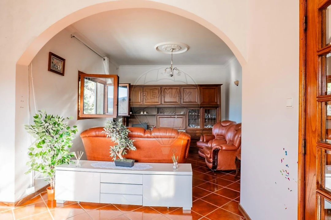 Moradia T4 para Venda em Basto (São Clemente) Foto 4