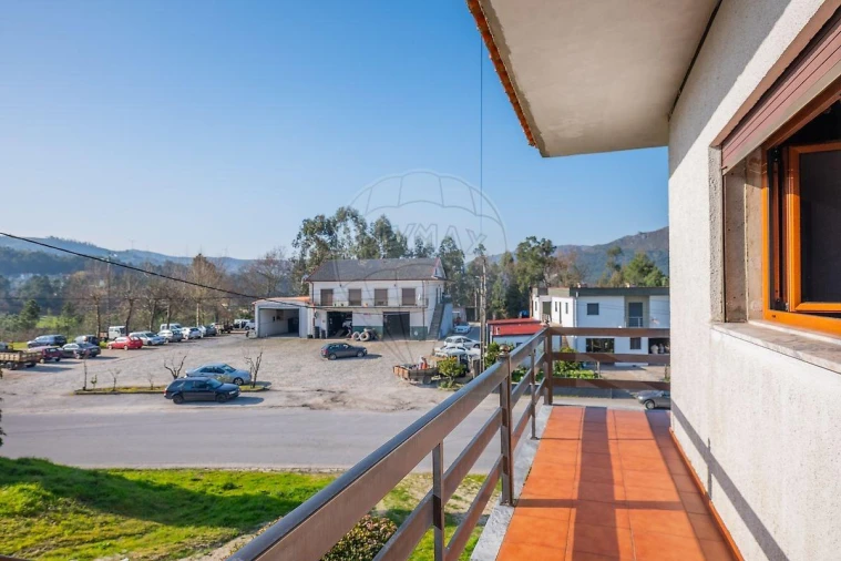 Moradia T4 para Venda em Basto (São Clemente) Foto 24