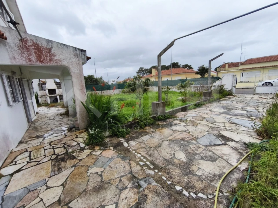 Moradia T3 para Venda em Sesimbra (Castelo) Foto 5