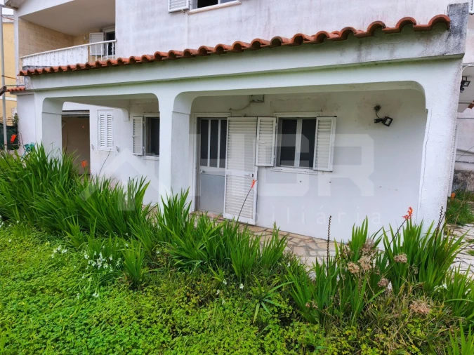 Moradia T3 para Venda em Sesimbra (Castelo) Foto 11