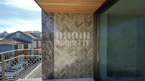 Apartamento T3 para Venda em Aldoar, Foz do Douro e Nevogilde
