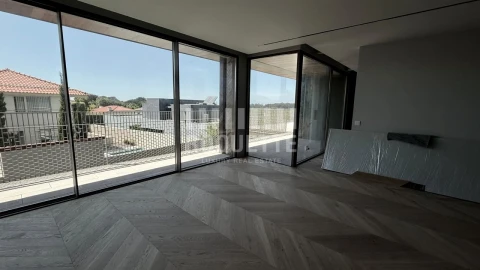 Apartamento T3 para Venda em Aldoar, Foz do Douro e Nevogilde