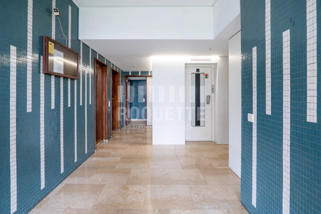 Apartamento T5 para Venda em Ramalde Foto 22