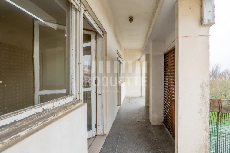 Apartamento T5 para Venda em Ramalde Foto 19