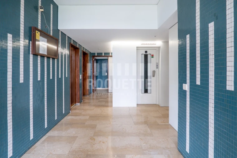 Apartamento T5 para Venda em Ramalde Foto 22