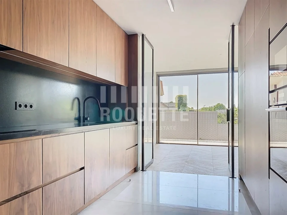 Apartamento T3 para Venda em Aldoar, Foz do Douro e Nevogilde Foto 8