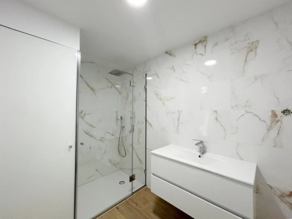 Apartamento T2 para Venda em Gafanha da Nazaré Foto 12