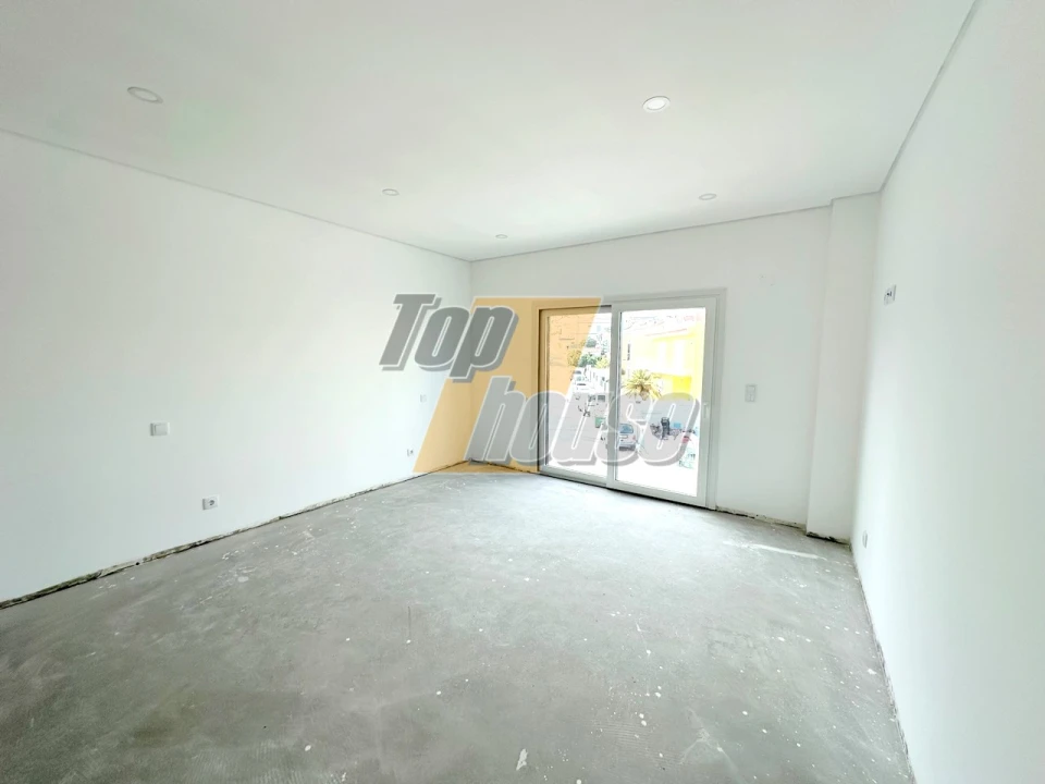 Moradia T4 para Venda em Charneca de Caparica e Sobreda Foto 8