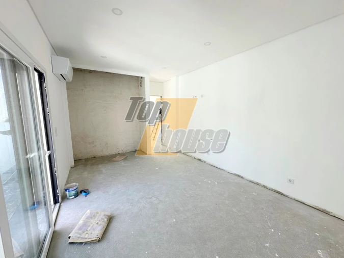 Moradia T4 para Venda em Charneca de Caparica e Sobreda Foto 11