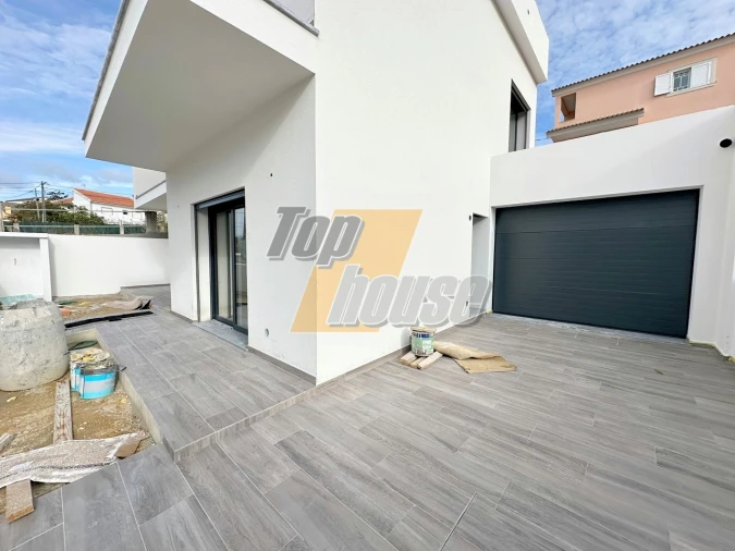 Moradia T4 para Venda em Charneca de Caparica e Sobreda Foto 22