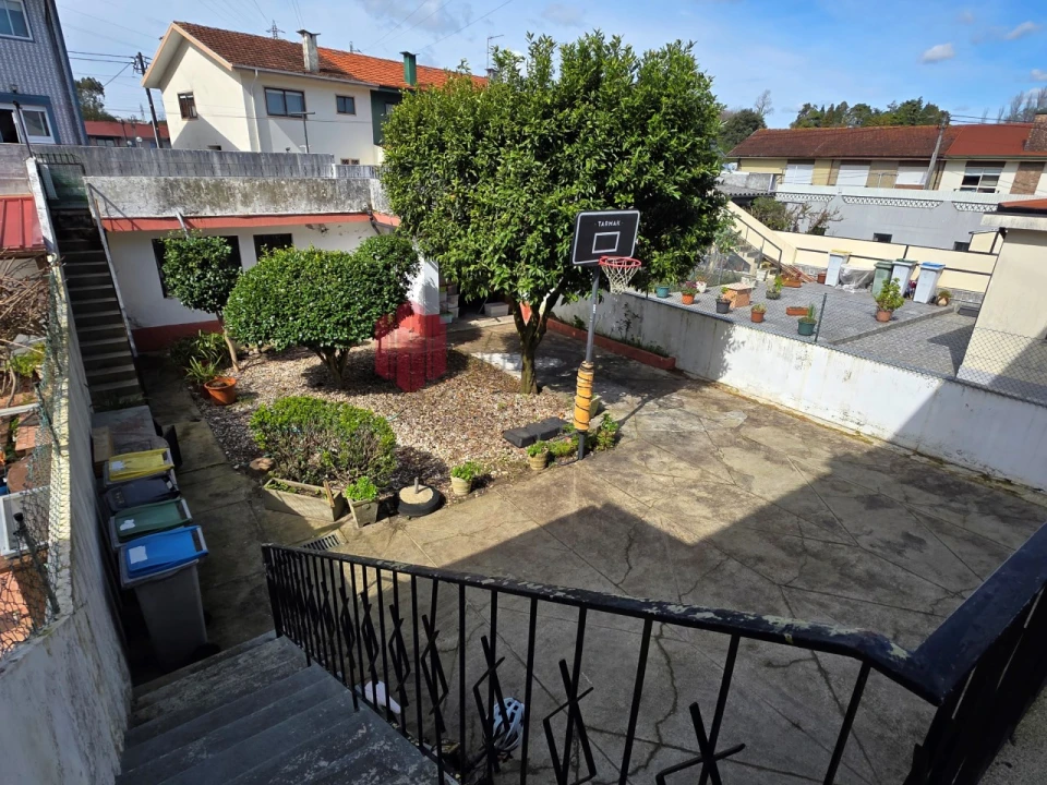 Moradia T3 para Venda em Cidade da Maia Foto 3