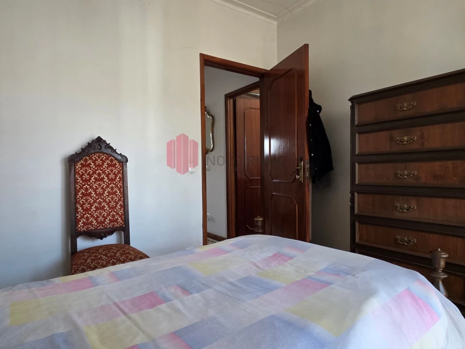 Moradia T3 para Venda em Cidade da Maia Foto 17