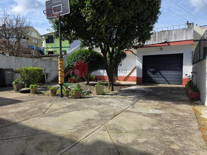 Moradia T3 para Venda em Cidade da Maia Foto 1