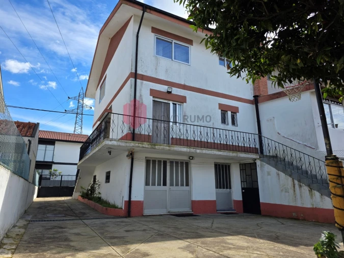 Moradia T3 para Venda em Cidade da Maia Foto 4