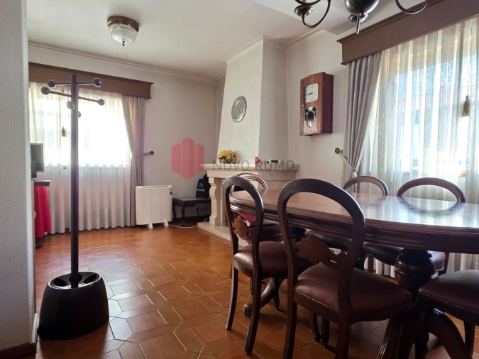 Moradia T3 para Venda em Cidade da Maia Foto 6