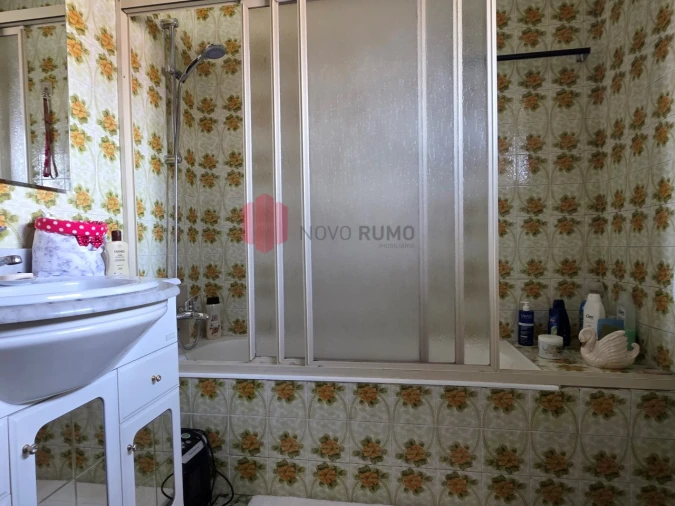 Moradia T3 para Venda em Cidade da Maia Foto 15