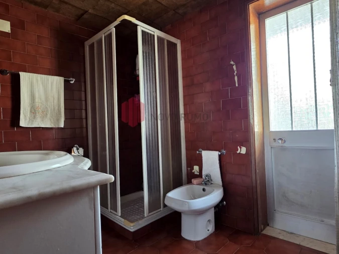 Moradia T3 para Venda em Cidade da Maia Foto 24