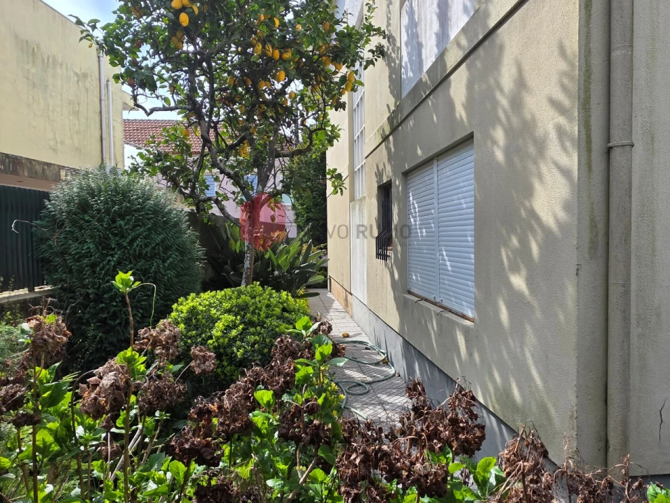 Moradia T6 para Venda em Nogueira e Silva Escura Foto 9