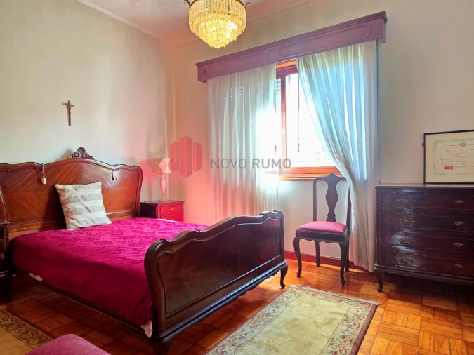 Moradia T6 para Venda em Nogueira e Silva Escura Foto 29